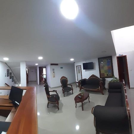 Hotel Jardin De Rosas Extérieur photo