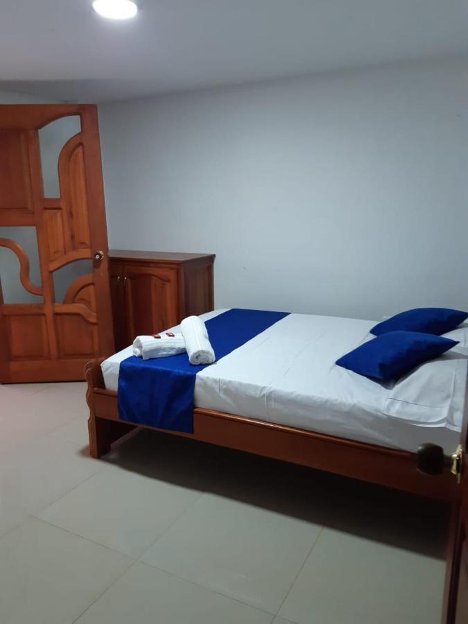 Hotel Jardin De Rosas Extérieur photo